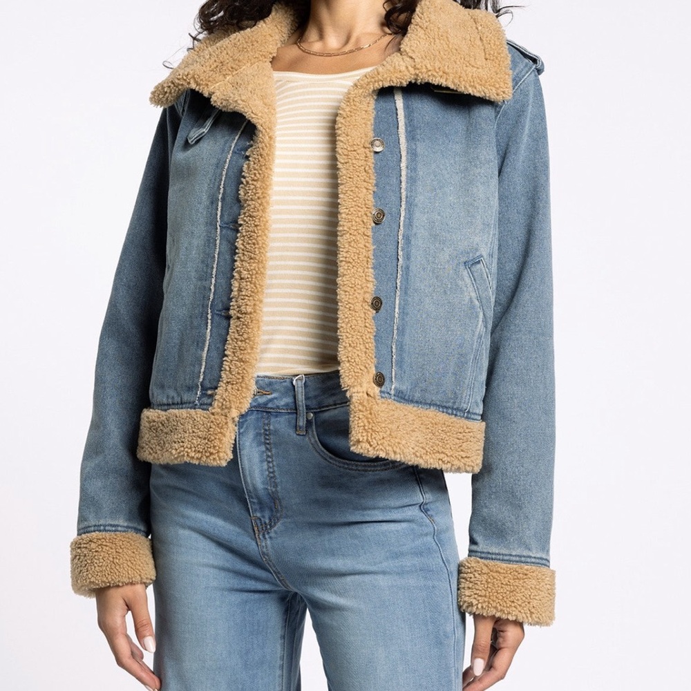 New with tags. Sherpa lined denim jacket. Thread and Supply. Henrietta